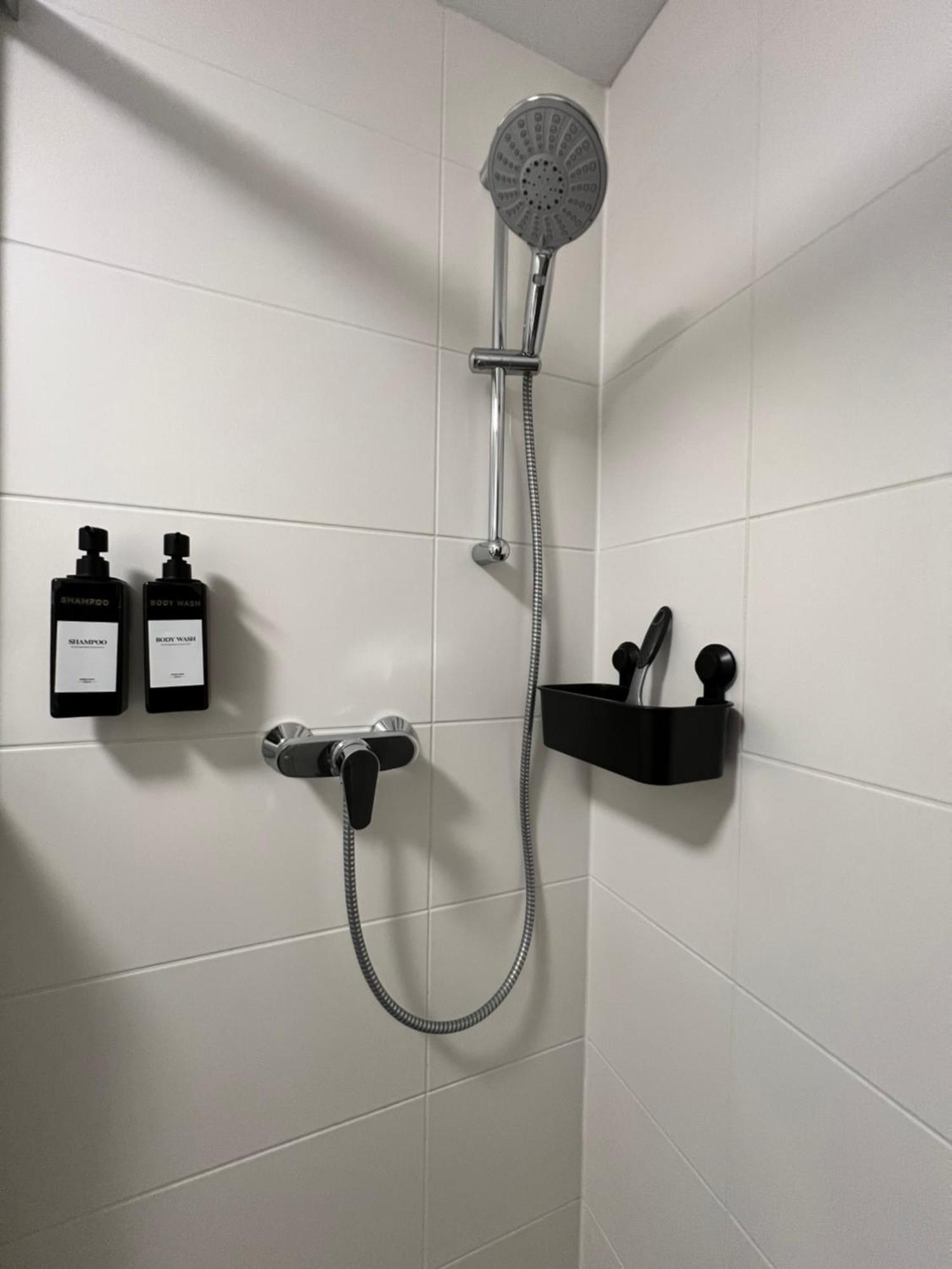 הנובר Moderne Wohnung Naehe Hbf-Lift-Tiefgarage-Contactless Check-In מראה חיצוני תמונה